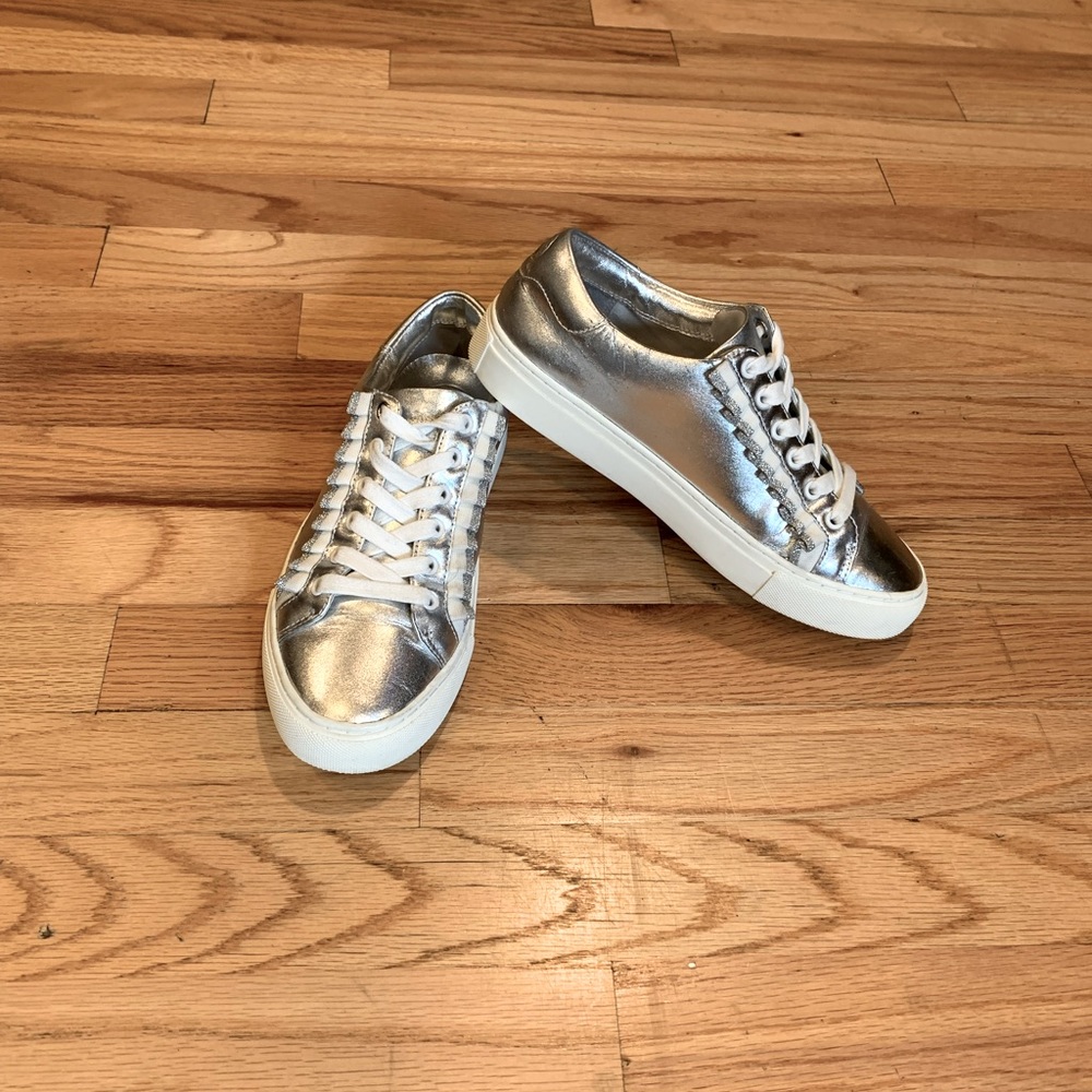 Women’s Tory Sport (size6.5)Silver
